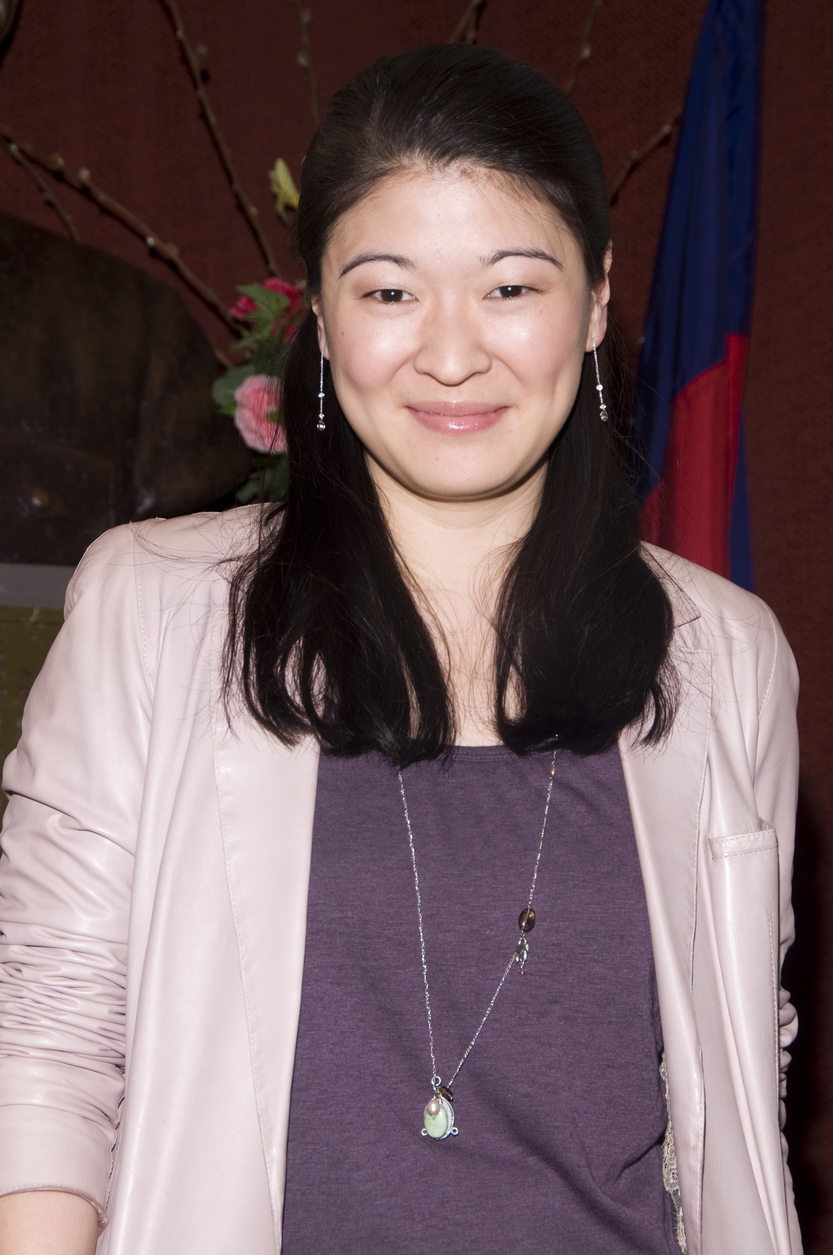 Watch Jennifer Lim (theatre actress) video Watch Jennifer Lim (theatre actress) video